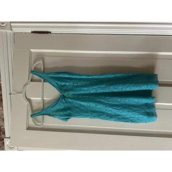 Y2K Victoria’s Secret The Lacie Slip Dress – Teal Lace – Size M - Picture 1 of 7